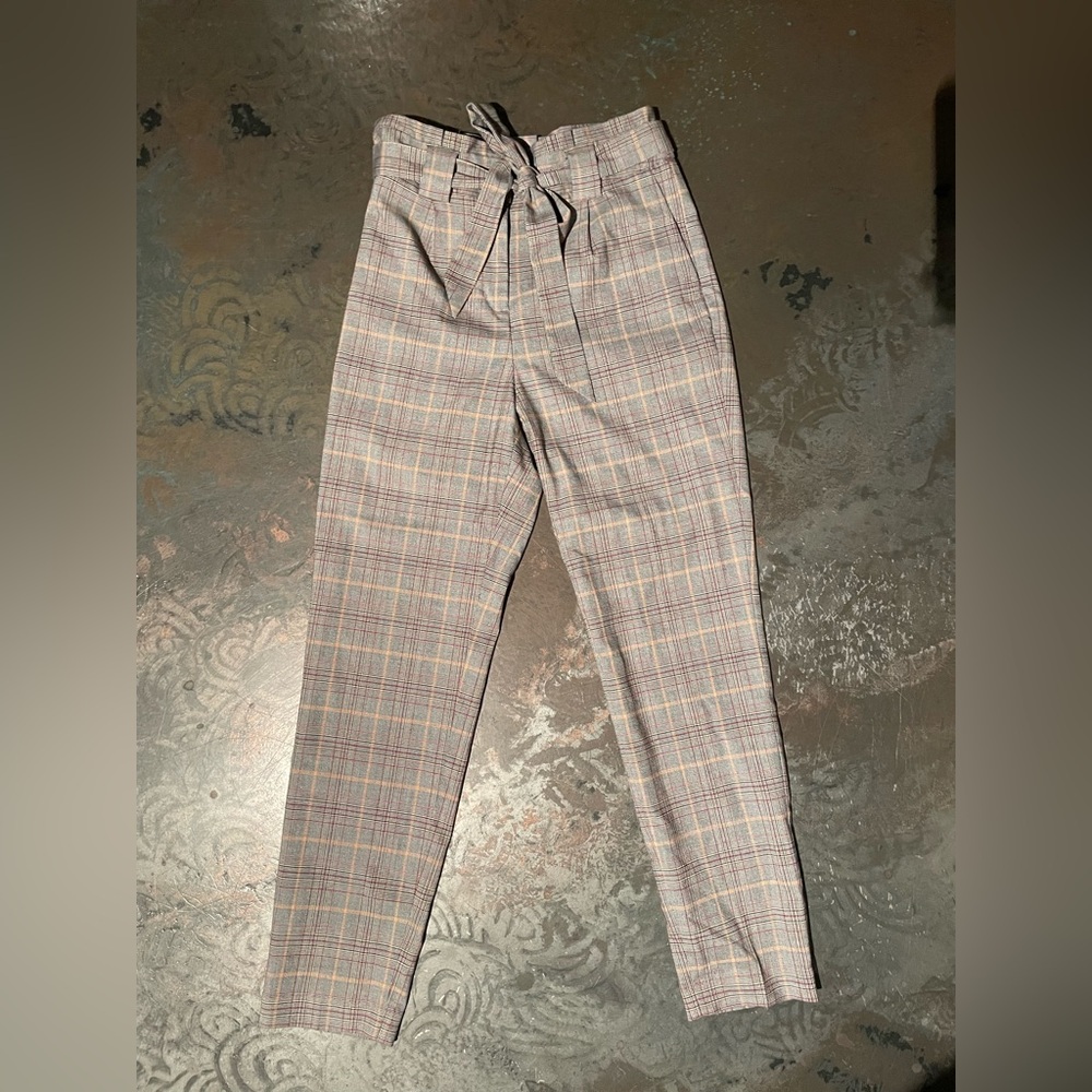 Express Women's Plaid Ankle Pants - Gray